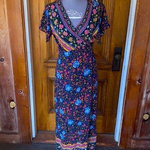 🌈Wrap around beautiful blue paisley dress🌈